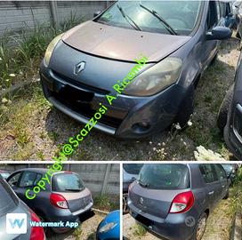 Ricambi vari Renault Clio anno 2011 E