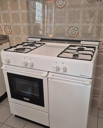 De Longhi Cucina SGW-854N a gas