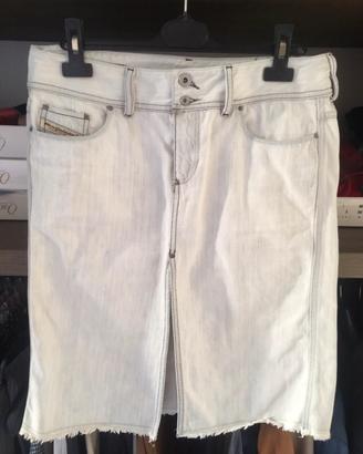 Gonna jeans marca Diesel colore jeans chiaro