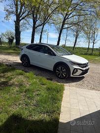 VW taigo dsg r Line