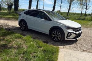 VW taigo dsg r Line