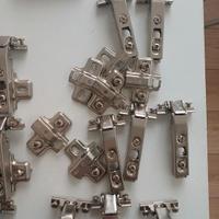 Cerniere per ante IKEA vetro (Besta Tombo e Billy)