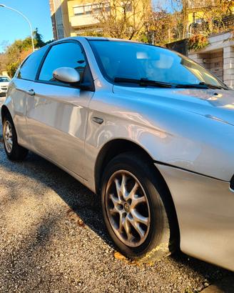 Alfa Romeo 147 
