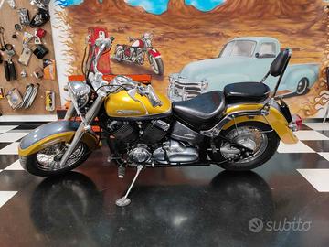 Yamaha XVS 650A Drag Star Classic