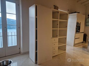 ARMADIO BIANCO - Come nuovo - 168 x 168 x 48