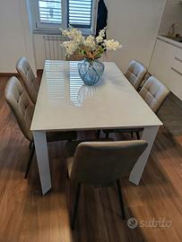 Tavolo Moderno Salone