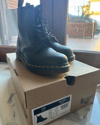 Dr. martens
