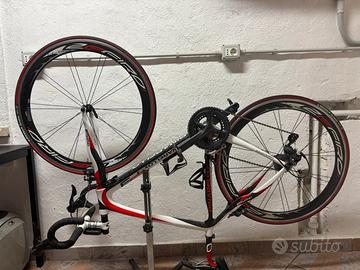 Bici da Corsa - Pinarello FP3