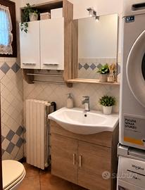 Set Mobile bagno lavabo+rubinetto+specchio+pensile