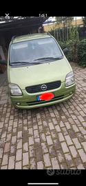 Opel agila 1.0 benz