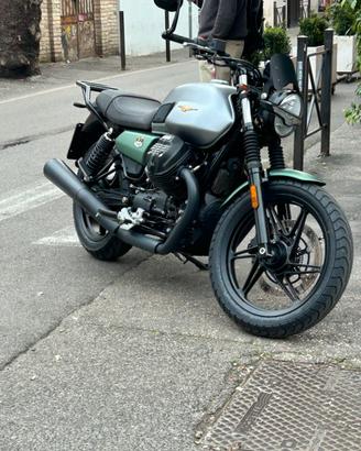 Guzzi v7 850 2021 centenario