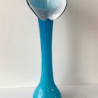 Vaso vintage calla in vetro incamiciato opalino