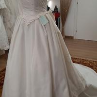 Stupendo Abito da Sposa Pronovias  Taglia 42