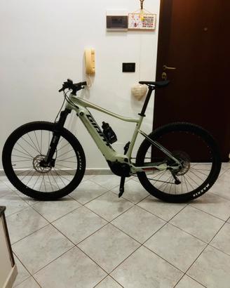 Bici ebike mtb