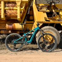 SANTA CRUZ  Bullit 4 CC X0 AXS RSV 29/27.5''