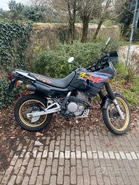 Honda dominator nx 650