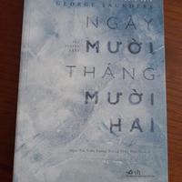 Libri NGÀY MƯỜI THÁNG MƯỜI HAI in lingua vietnamit