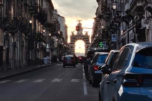 Bivani zona Via Garibaldi/V.V. Emanuele