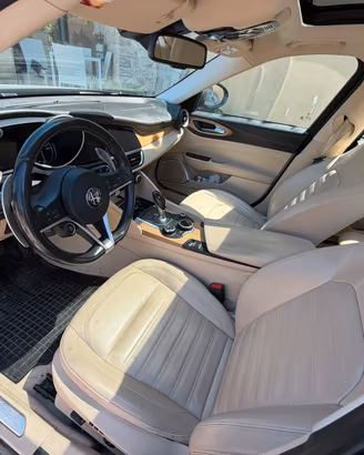 ALFA ROMEO GIULIA 2.2 180 CV AT8 - 116.000km