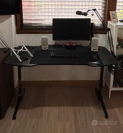 Scrivania Gaming Wearson 140x65cm (nuova 260€)