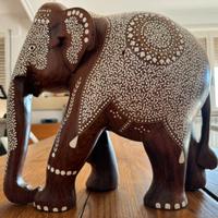 ELEFANTE IN LEGNO E MADREPERLA