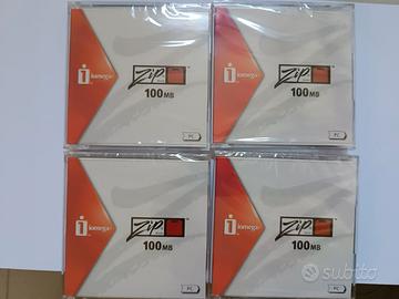 4 Iomega Zip 100Mb nuovi