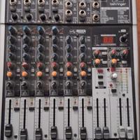 Mixer Behringer xenyx x1204usb