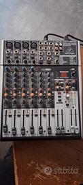 Mixer Behringer xenyx x1204usb