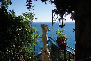 Fronte mare grimaldi inferiore