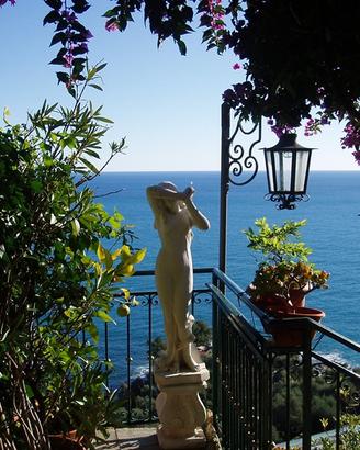 Fronte mare grimaldi inferiore