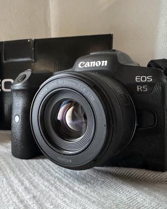 Canon R5 8K + RF 50 mm 1.8 STM/ 19.600 scatti