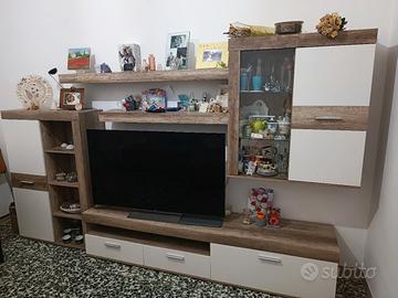 Parete attrezzata / Mobili sala o salotto