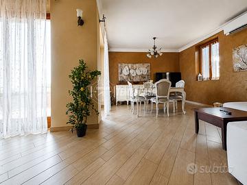 Trilocale con terrazzo, solarium e box di 44 mq
