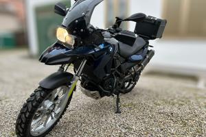 BMW F650GS - 800cc