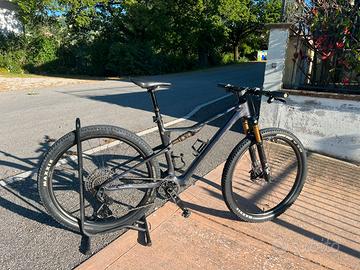 Orbea OIZ M-Team AXS tg. L - 2024
