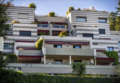 Monolocale giá libero a villa olmo (da privato)