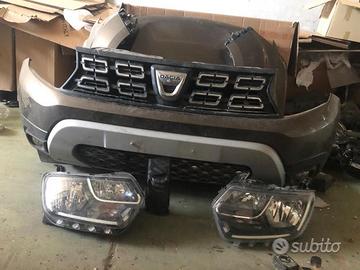 DACIA DUSTER ANNO 2018 PER AUTO RICAMBI