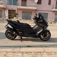 Yamaha tmax 530
