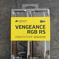 Ram CORSAIR VENGEANCE RGB 32gb