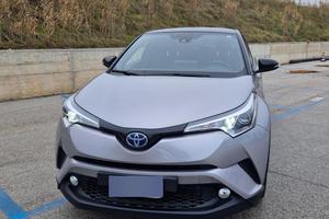  Toyota chr 1800 ibrida
