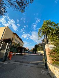 VIA STAFFETTA; Box Auto Parco Aprovitola B2