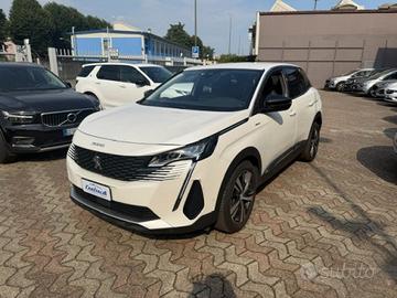 PEUGEOT 3008 Hybrid 225 e-EAT8 Allure