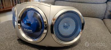 radio.con musica cassette .e CD 