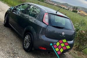 Macchina perfetta tetto panoramico 4 gomme nuove