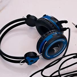 Cuffie da gaming con cavo jack audio e attacco USB