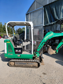 Miniescavatore Caterpillar CAT 301.6C - 2.480 ore