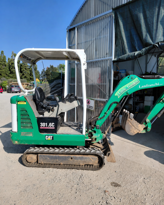 Miniescavatore Caterpillar CAT 301.6C - 2.480 ore