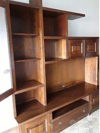 mobile in castagno per soggiorno 