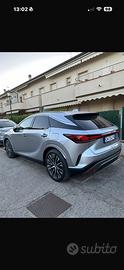 Lexus 450 RX ibrida con plug in