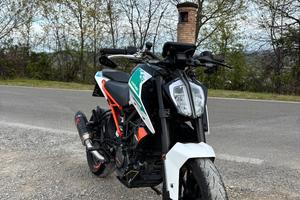 Moto KTM Duke 125